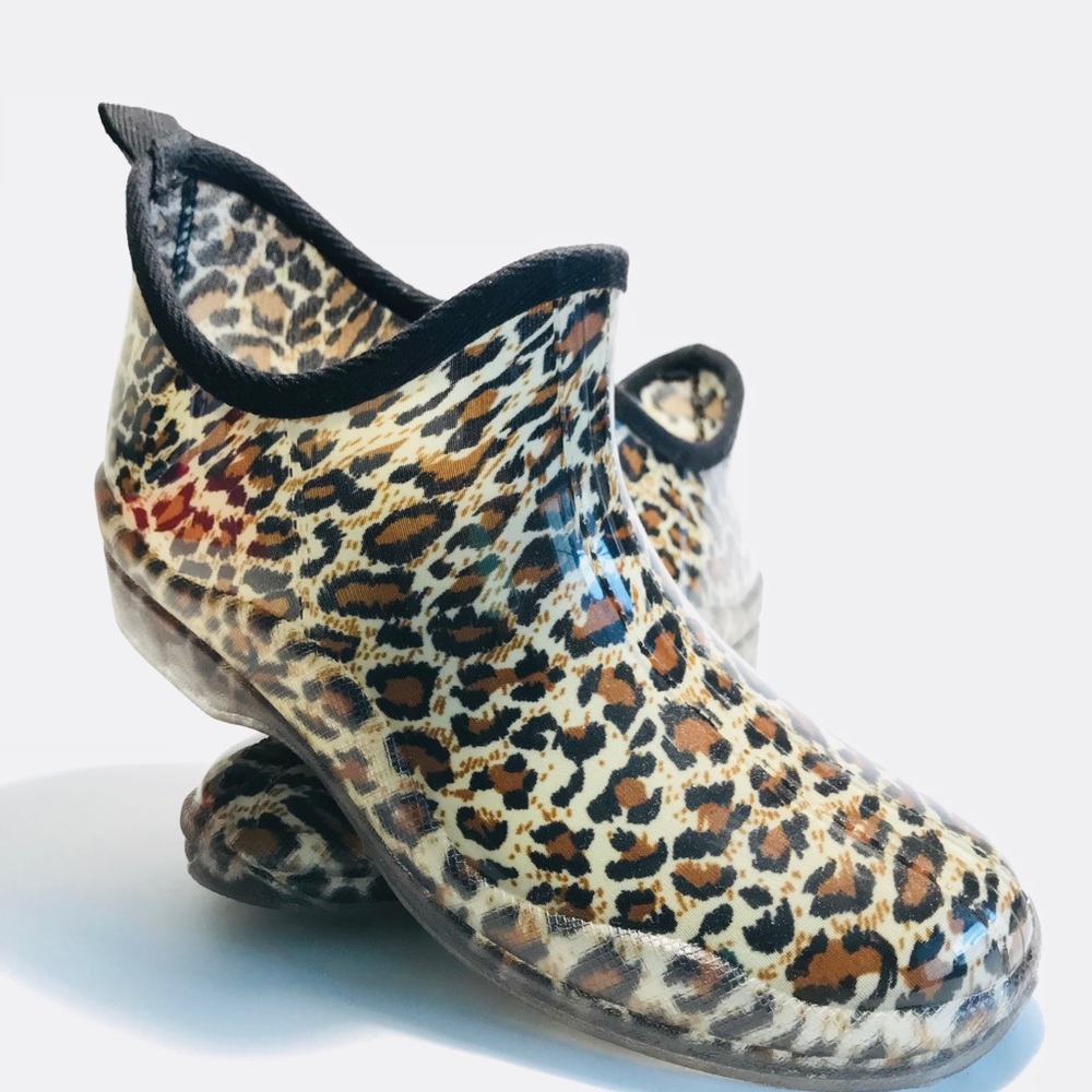 Cute and comfortable PLASTIC boots.